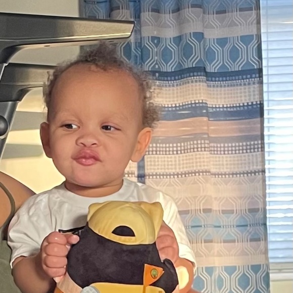 Toni - Picture 13 of 16